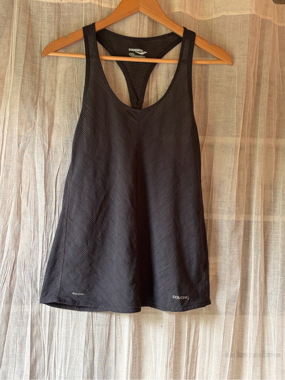 Saucony RunDry Black Racerback Keyhole Running Tank Top Size Small